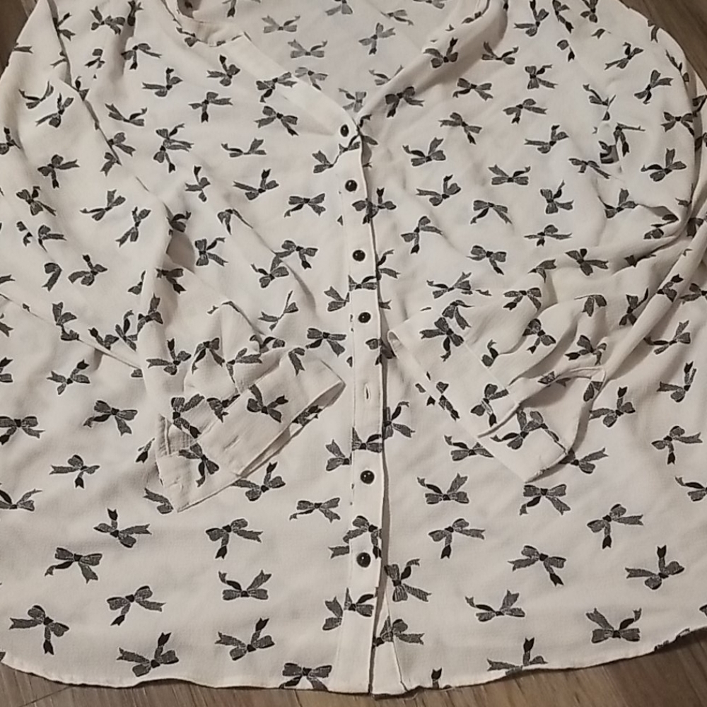 White with black ribbon blouse